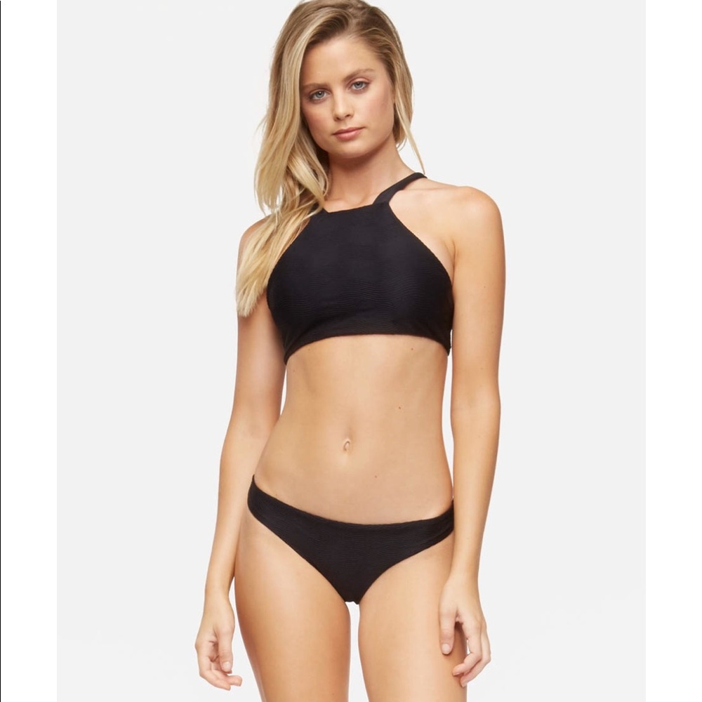 Tavik Bikini!